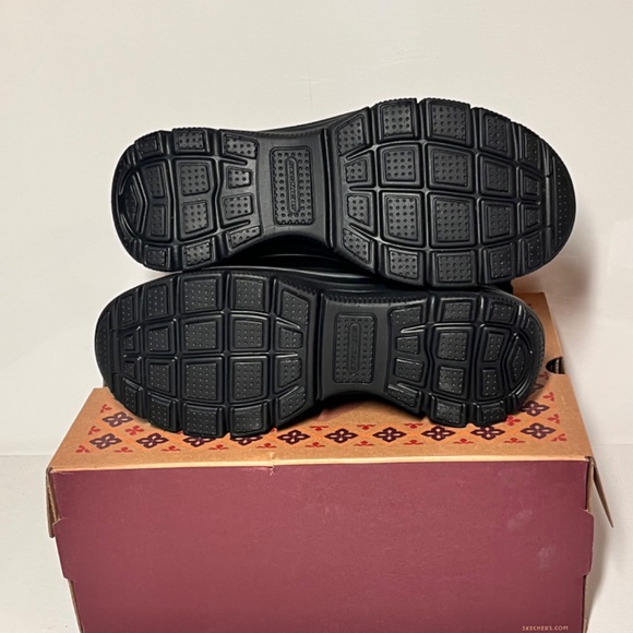 Skechers Easy Going Social Mode Water Repellent Vegan Ankle Boots - Picture 6 of 6